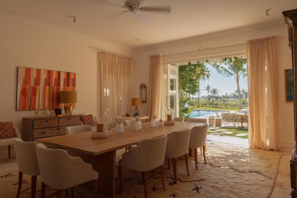 Unique Lake-front 10-bedroom Mansion in Most Luxurious Resort of the Caribbean