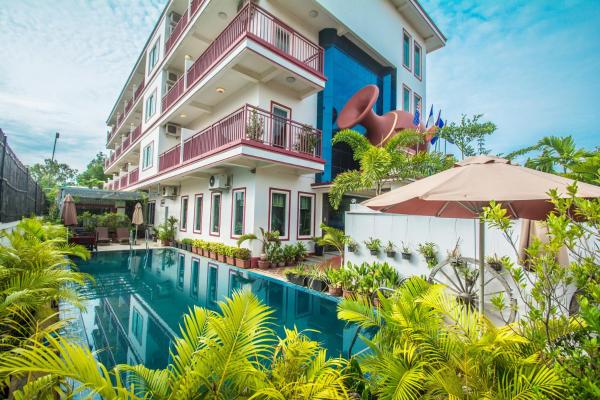 Kaorm Hotel