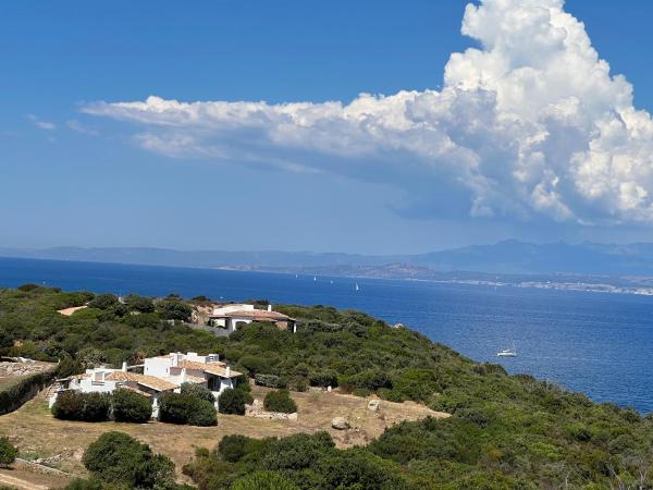 Villa a few Steps From the Beach
