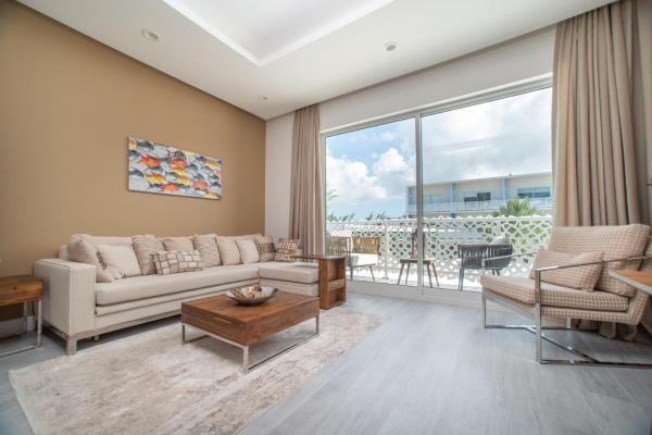 Luxury 1 bed apartment near Seven Mile Beach at The Grove - Villa Gypsy Soul