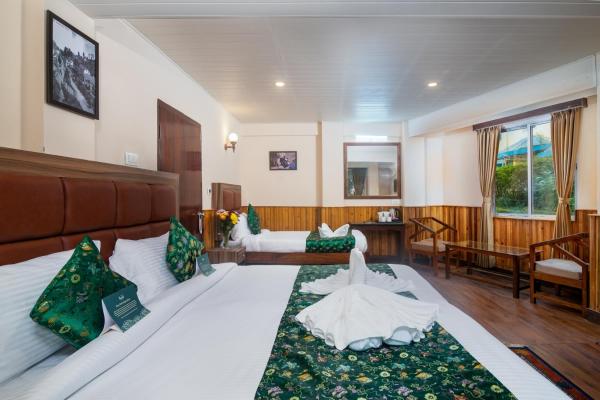 Muscatel Roma - 400 Mts from Mall Road