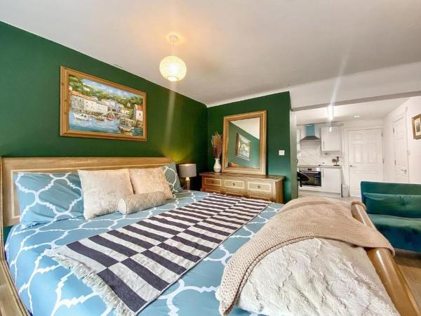 House 1905 - Self Catering Serviced Apartment