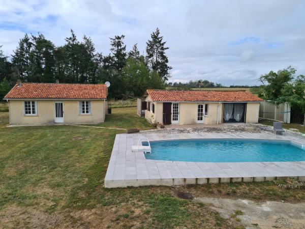 Escapade Nature : Maison et Lofts Privés avec Piscine, Étang de Pêche et Grandes Terrasses - FR-1-591-365