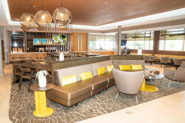 SpringHill Suites by Marriott Woodbridge, Забронировать Отель Вудбридж North Jersey