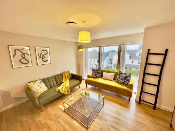 Koala & Tree - Modern 1 Bed apartment for 4 guests in the HEART of Cambridge - Short Lets & Serviced Accommodation