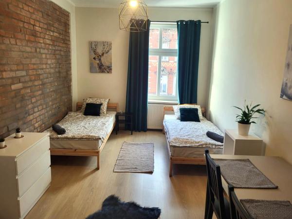 Lemuria Hostel Wrocławska centrum, Забронировать Хостел Хостелы Легница, Хостел