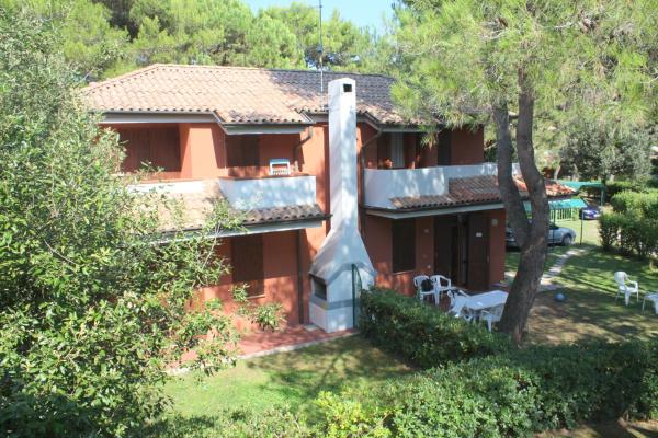 Villaggio delle Meduse, Забронировать Отель Отели Венето с парковкой, Парковка