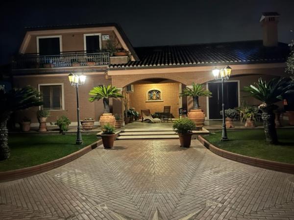 Villa Ines, Забронировать Дом для отпуска Отели в центре Ардеа, в центре