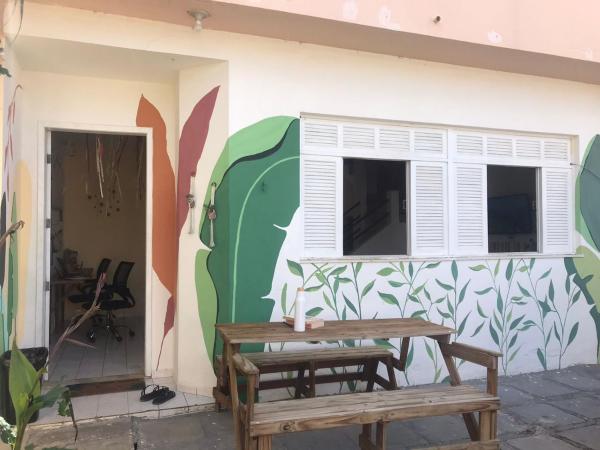 Maré Hostel Itapuã, Забронировать Хостел Отели штата Баия с парковкой, Парковка