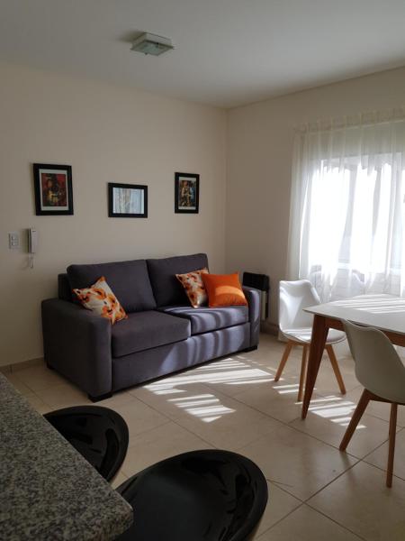 Departamento en Mendoza confortable y tranquilo, Забронировать Апартаменты/квартира Годой-Крус Wine Route Mendoza