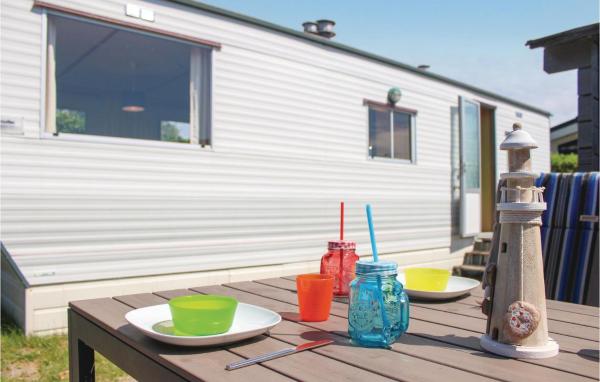 Nice Home in Renesse With 2 Bedrooms, Wifi and Indoor Swimming Pool