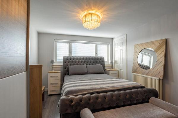 Exquisite 3 Bedroom House in the Heart of Edinburgh