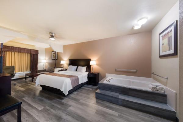 Quality Inn & Suites Terrell