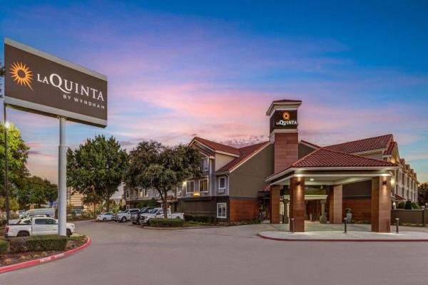 La Quinta by Wyndham Dallas DFW Airport North