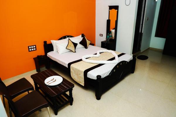 MEGHA RESIDENCY, Забронировать Отель Hāveri 