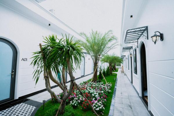 VÂN TRANG GARDEN HOTEL 2, Забронировать Отель Виньлонг 