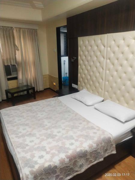 Hotel Divya International
