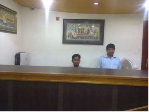 OYO Flagship 2338 Hotel Choice inn