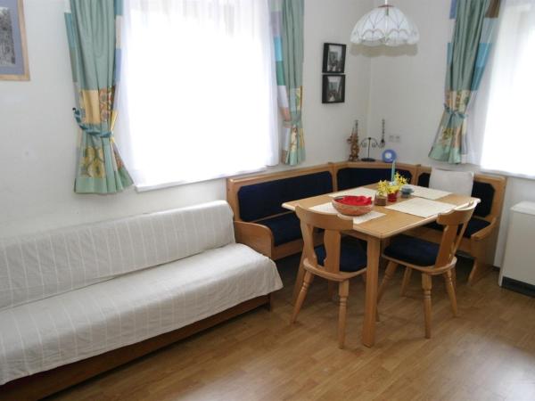 Scenic Holiday Home in Deutsch Griffen near Hochrindl