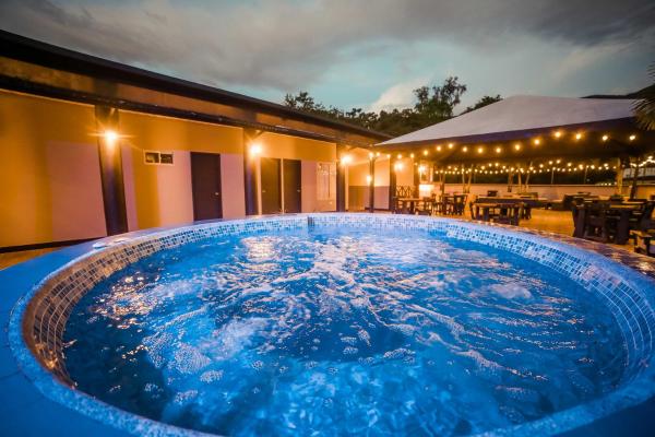 Tik by Bernalo Hotels