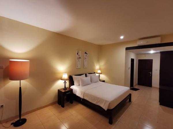 Dalia Budget Hotel, Забронировать Отель Сенггиги Ломбок