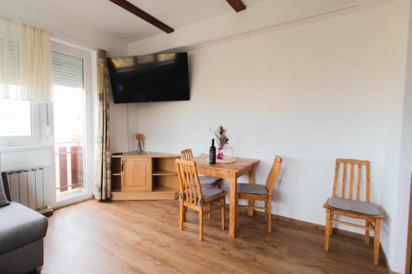 Apartments PIT Zdole, Забронировать Апартаменты/квартира Козье Савиньска