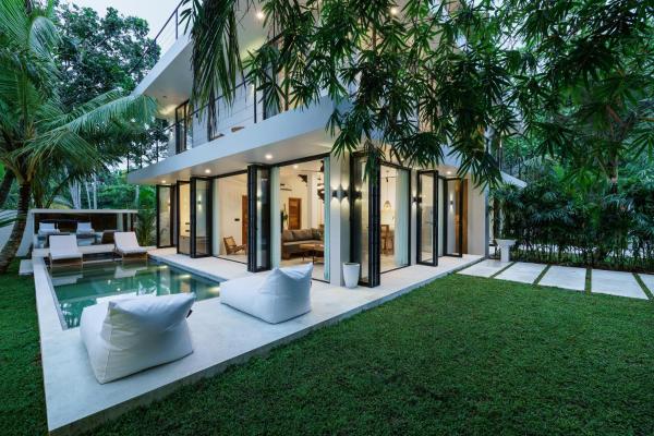 Terra Villas, Забронировать Курортный отель Отели Округа Галле с бассейном, Бассейн