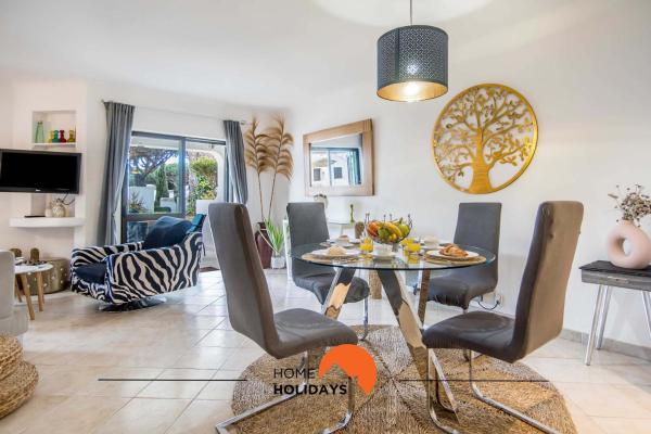 #120 T3 Espaçoso em Albufeira by Home Holidays, Забронировать Апартаменты/квартира Албуфейра Барловенто