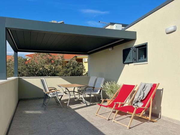 Apartmani Lemona, Забронировать Апартаменты/квартира Шимуни Остров Паг