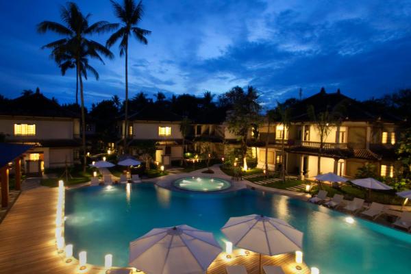 Grand Whiz Hotel Nusa Dua Bali Нуса-Дуа