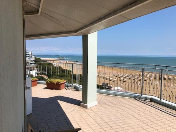 Residence La Zattera Линьяно-Саббьядоро