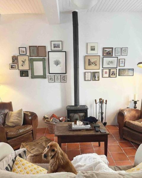La Maison de Mama C: Charming french village home, Забронировать Вилла Сент-Коломб-сюр-л’Эр Лангедок-Руссильона