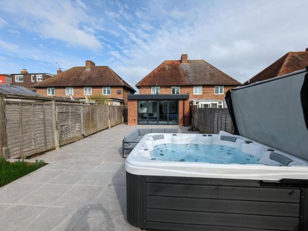 Malthouse Cottage, Забронировать Дом для отпуска Уэст-Уиттеринг Западный Суссекс