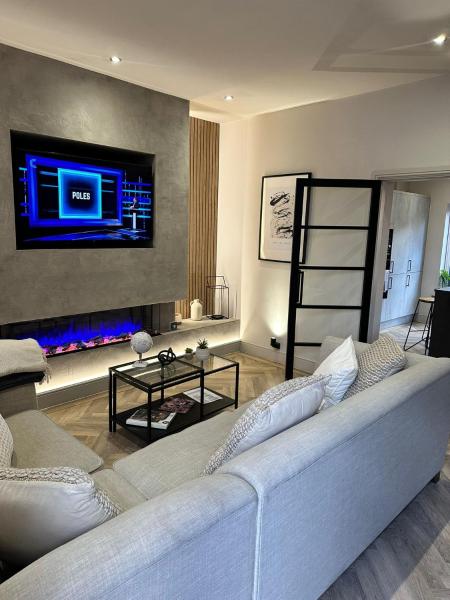 Stunning Town Center Cottage with hot tub, Забронировать Дом для отпуска Морпет Нортумберленд