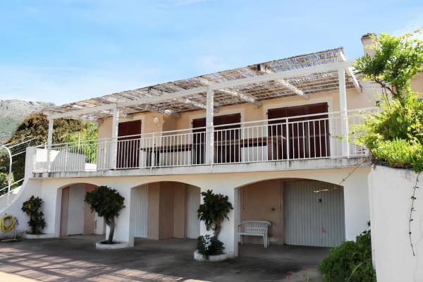 Maison Vue Mer à Lumio avec Terrasse et Jardin Clos, Забронировать Дом для отпуска Лумио Balagne