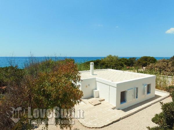 Casa con accesso diretto al mare by LoveSud, Забронировать Дом для отпуска Коттеджи Торре-Вадо, Коттедж