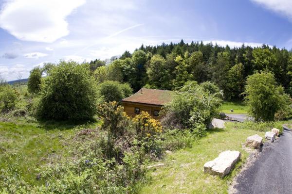 Yorkshire Dales Lodge 12 by Together Travel - 3-Bed Family Retreat