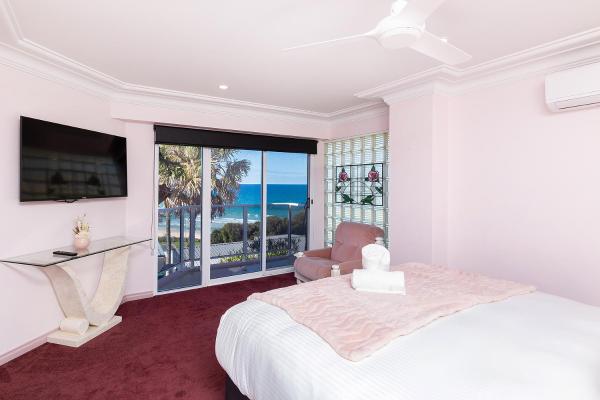 The Pink Palace, Забронировать Дом для отпуска Форстер North Coast New South Wales