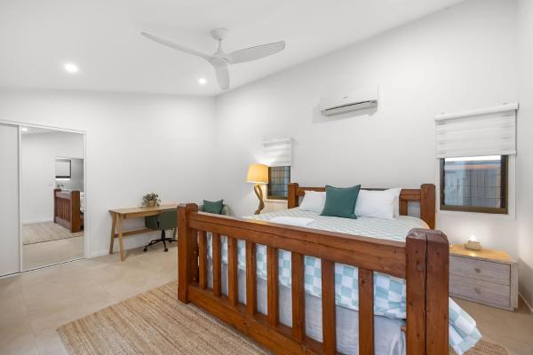 7 bedroom home on Mooloolaba canal