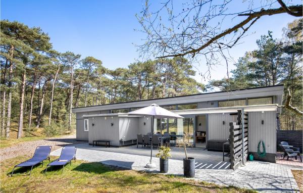 Gorgeous Home In Nexø With Wifi, Забронировать Дом для отпуска Виллы Нексё, рядом с Пляж Dueodde, Вилла