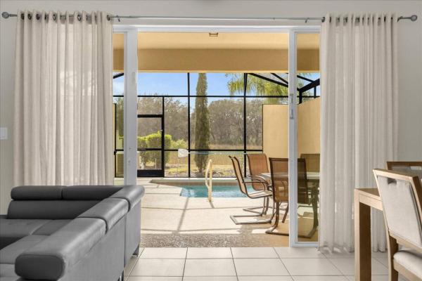 4 Bedrooms 3 Bathrooms Solterra 4735 Td