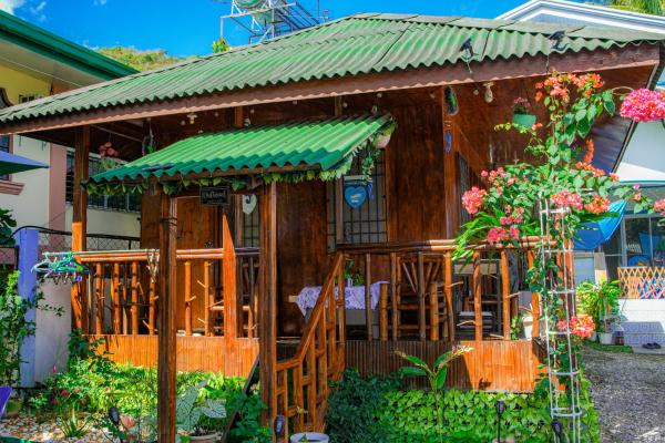 Puerto Galera Transient Kubo Guest Place