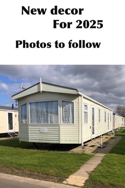 Lovely 3 bedroom 8 berth caravan in Rhyl