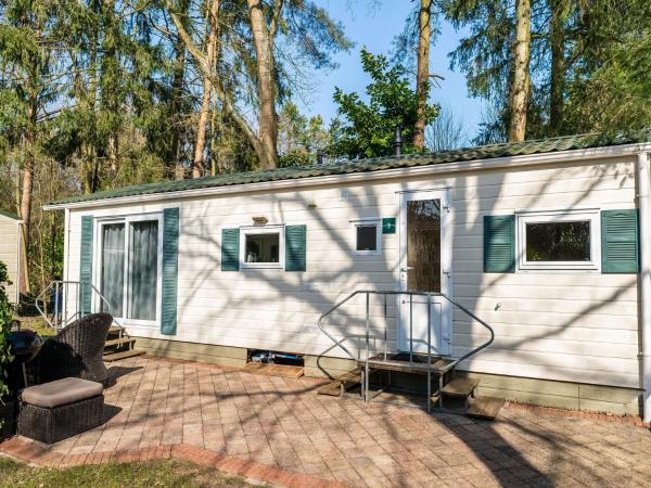 Snug Chalet in Epe With Garden