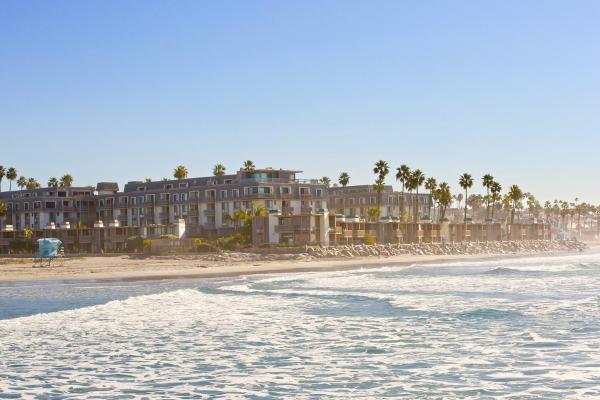 C109 - Sea Breeze - On-the-Sand