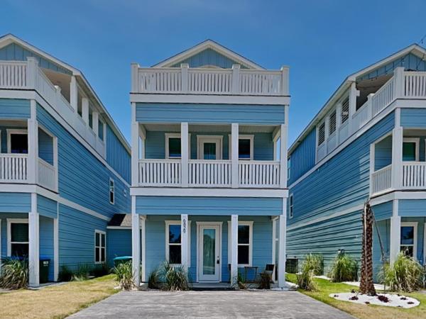 Deja Blue by Book That Condo