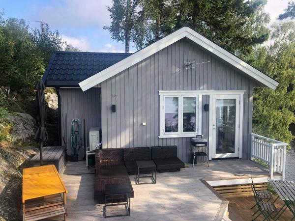 Lyseren waterfront cabin