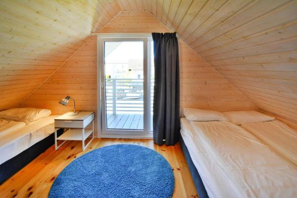 Holiday homes with terraces close to the beach
