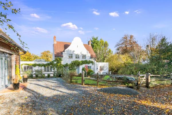 Pretty Country Home Dog Friendly On Request