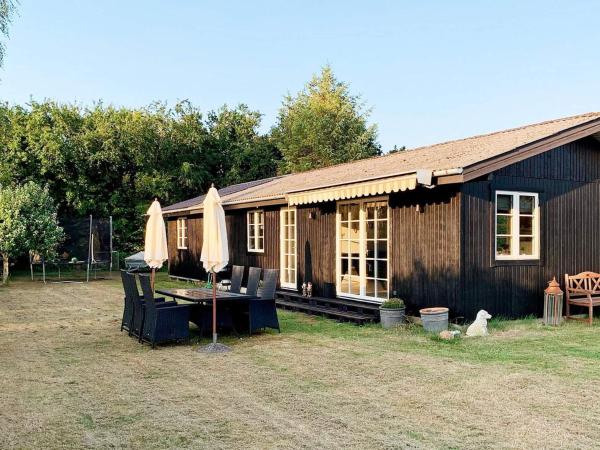 7 person holiday home in Kirke Hyllinge-By Traum, Забронировать Дом для отпуска Кирке-Хиллинге Остров Зеландия